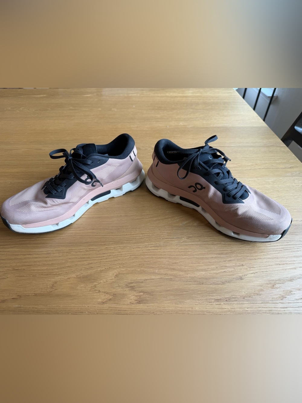 On Running Women's Cloudzone Sneakers in Rosebrown and Black, size 9.5 - Picture 5 of 10